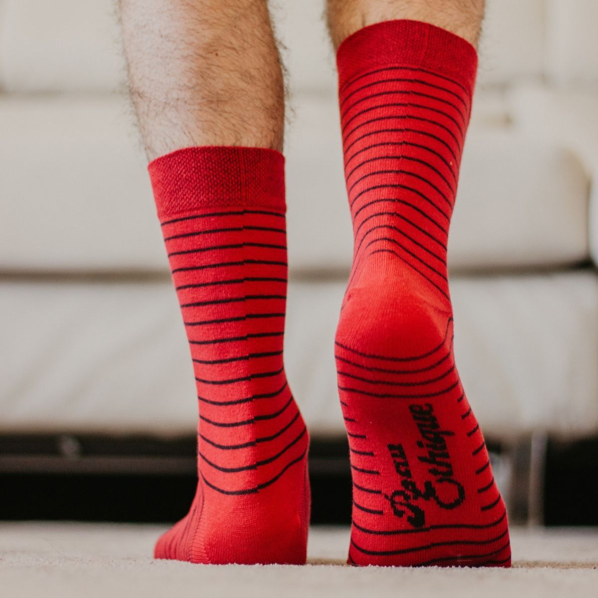 Chaussettes rouge rayées noires en coton biologique