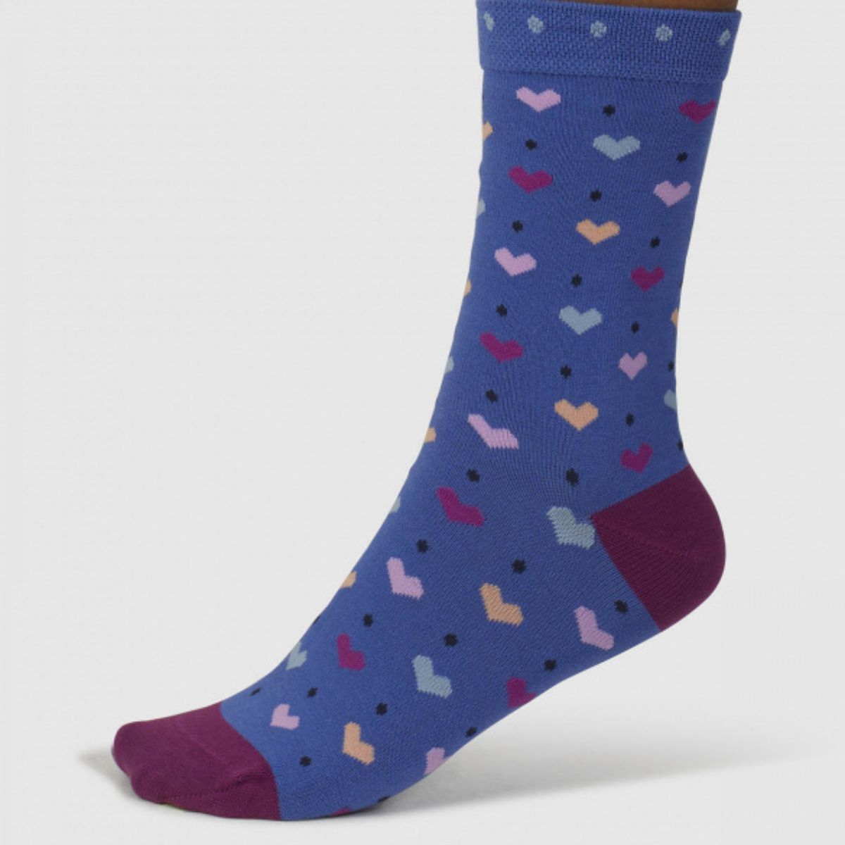 Chaussettes en coton biologique "Tyas Heart", bleu saphir