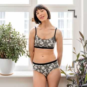 Shorty "SOLANDIA" coton bio et mricomodal, noir, VEGAN, femme