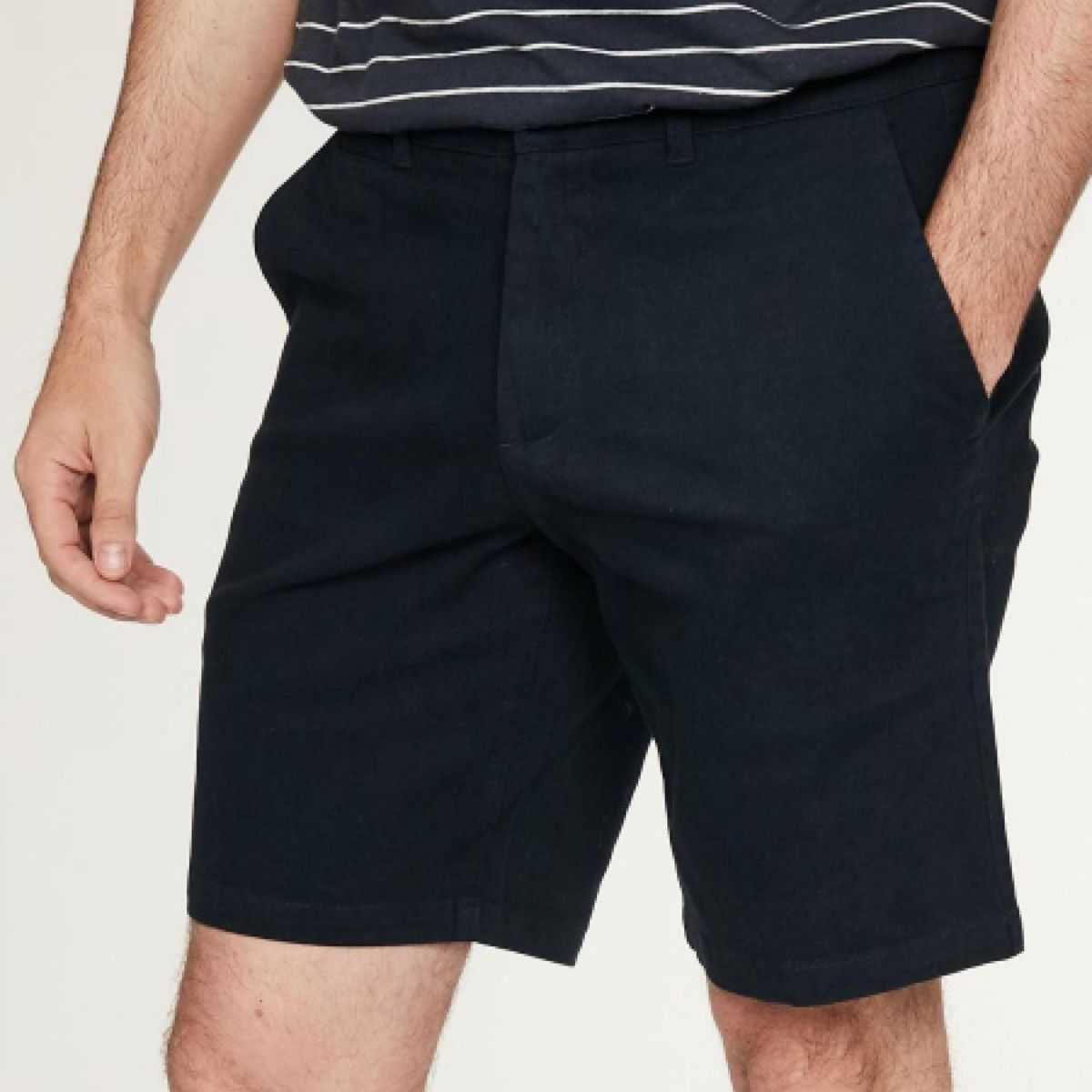 Short bleu marine homme en coton bio